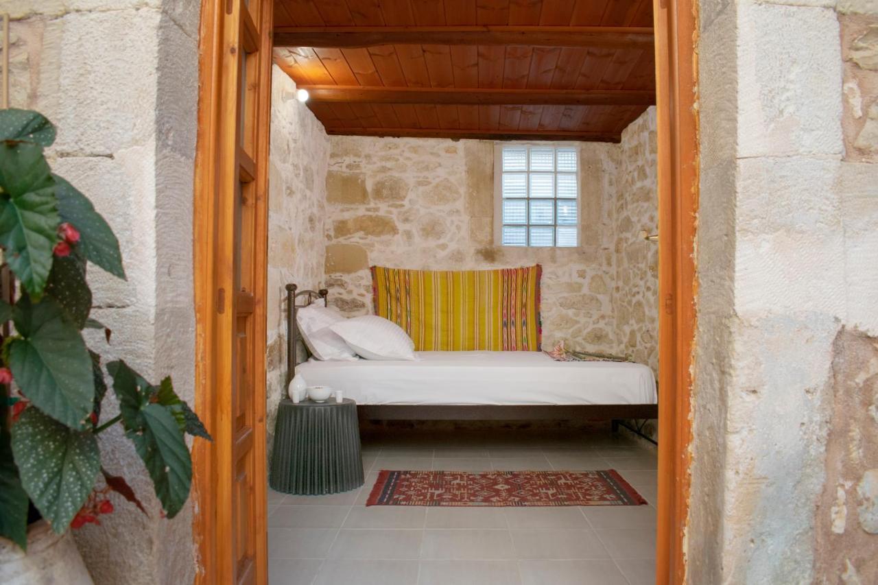 Casa Cantico Villa Margarítai Esterno foto