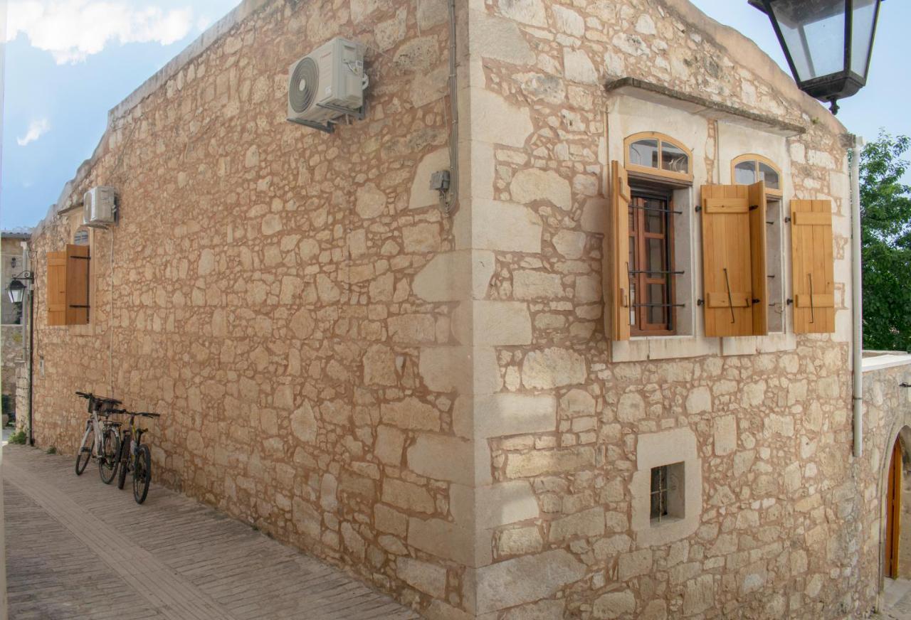 Casa Cantico Villa Margarítai Esterno foto